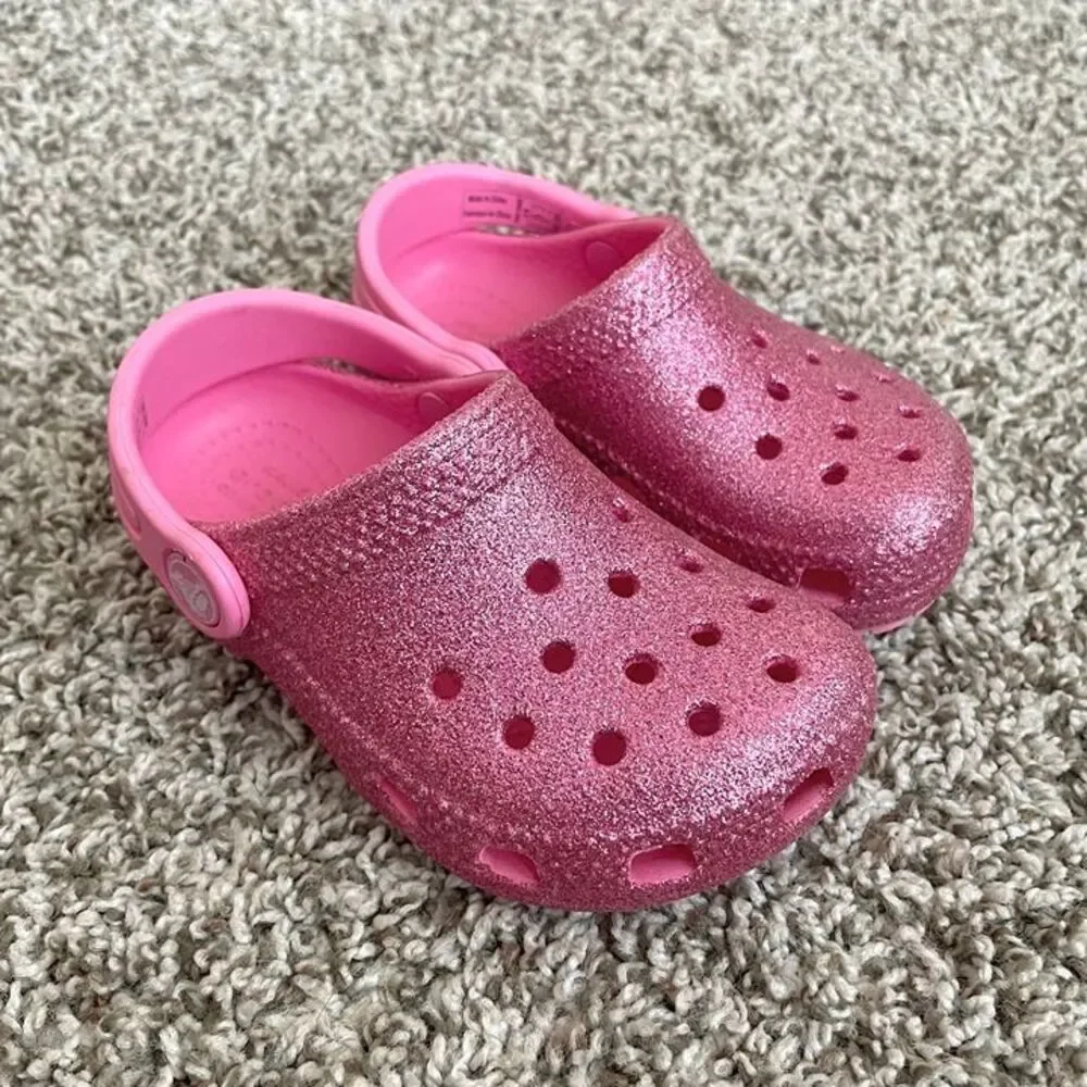 Size 8 / Toddler Girl Glitter Crocs